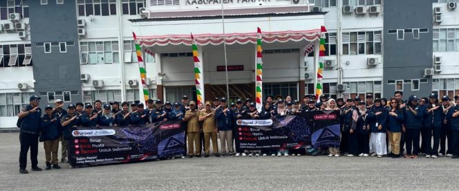 Tim Ekspedisi Patriot Universitas Padjadjaran (Patriot Unpad) bersama Bupati Fakfak, Samaun Dahlan, S.Sos., M.AP.,