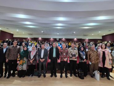 Pertemuan akbar 189 mahasiswa program doktor Ilmu Manajemen dari berbagai kampus di Indonesia.