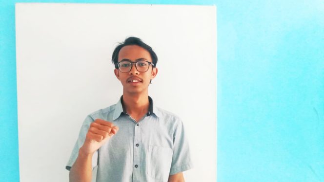 Koordinator Lapangan (Korlap) aksi, Robi Maulana.