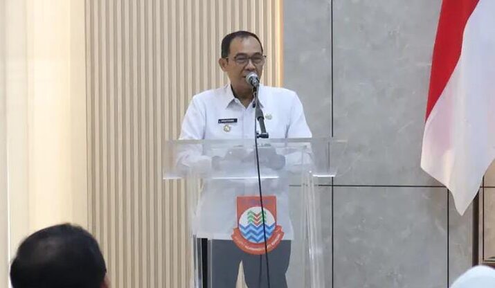 Wali Kota Cimahi, Ngatiyana.